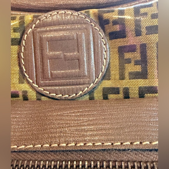 Fendi Brown Monogram Travel Bag - Picture 10 of 12